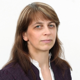 16.-Dace-Kalniņa-Jaunlutriņu-pamatskolas-direktores-pienākumu-izpildītāja_270x270_acf_cropped